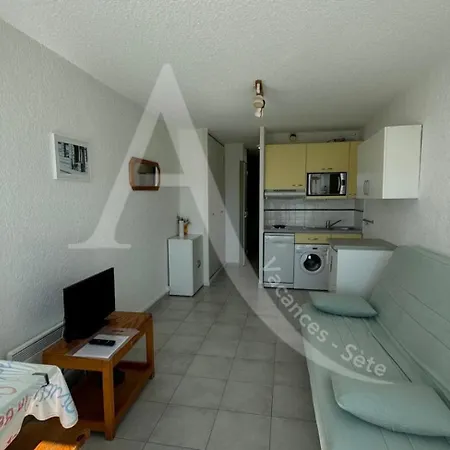 Vue Avec Parking Appartamento